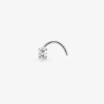 Piercing de nariz misterioso