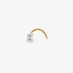Piercing de nariz misterioso